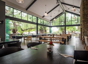 south-africa/breede-river-valley/restaurant/four-cousins-restaurant-robertson