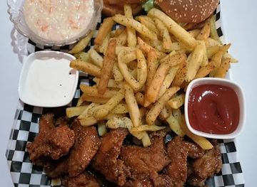 honduras/puerto-cortes/restaurant/deli-ga-vi-s