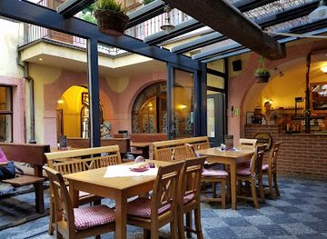 czechia/prague/restaurant/restaurace-u-mlynare