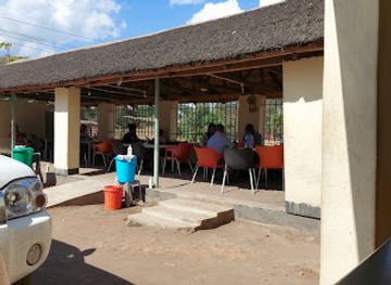 malawi/mangochi/restaurant/aunt-mary-restaurant