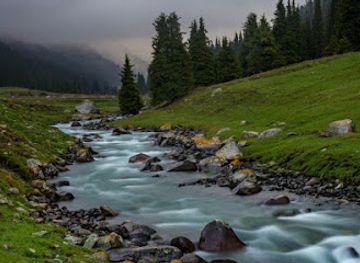 kyrgyzstan/jety-oguz-valley/restaurant/hiking-kyrgyzstan-travel-company