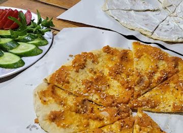 lebanon/deir-el-qamar/restaurant/snack