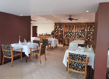 papua-new-guinea/port-moresby/restaurant/bacchus-restaurant