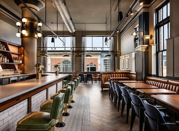 iowa/davenport/restaurant/the-half-nelson