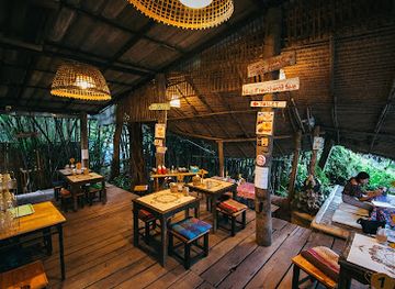 thailand/pai/restaurant/earth-tone