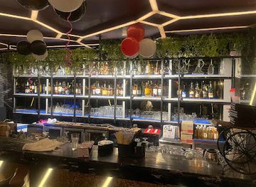 india/guwahati/restaurant/gossip-sky-bar-and-resto