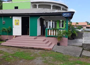 saint-vincent-and-the-grenadines/georgetown/restaurant/sassy-s-hut