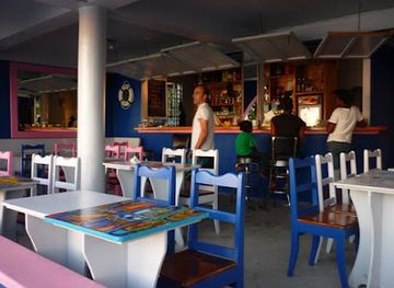 dominica/saint-george/restaurant/indee-s-beach-bar-and-restaurant