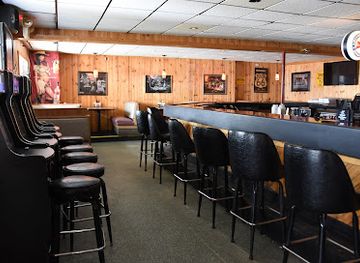 wisconsin/kettle-moraine/restaurant/our-place