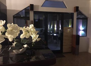 tonga/lofanga/restaurant/ctr-restaurant