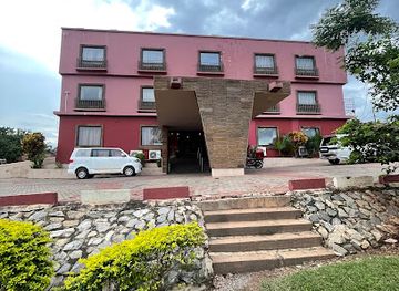 ghana/kumasi/adum/restaurant/noble-house-kumasi