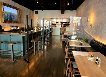 ohio/southwest-ohio/restaurant/ghostwriter-public-house