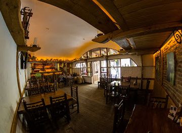 ukraine/lviv-region/restaurant/ukrayinske-podvir-ya