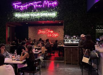 new-jersey/hoboken/restaurant/the-lola-cocktail-lab-eatery