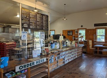 maine/kennebunkport/restaurant/bennett-s-sandwich-shop