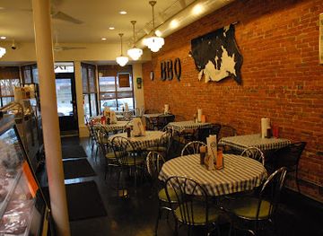 ohio/wooster/restaurant/omahoma-bobs-bbq