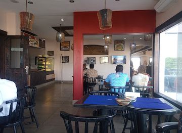 nigeria/enugu/restaurant/roots-restaurant-cafe