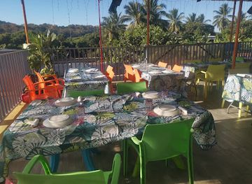 mayotte/dembeni/restaurant/university-snack