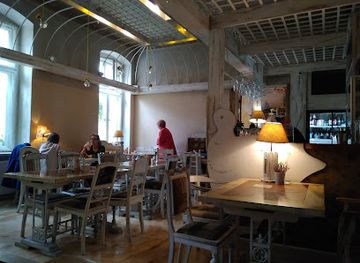 poland/poznan/restaurant/ptasie-radio