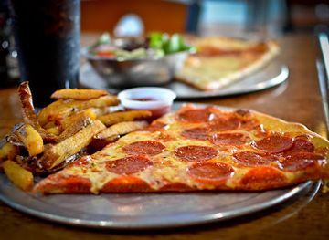 tennessee/germantown/restaurant/rock-n-dough-pizza-brewery