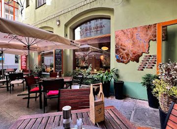 czechia/south-bohemia/restaurant/restaurace-nase-farma