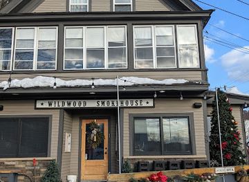 new-hampshire/great-north-woods/restaurant/wildwood-smokehouse