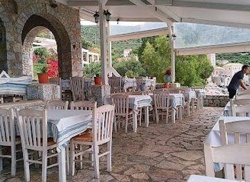 greece/peloponnese/restaurant/kourmas