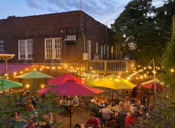 north-carolina/winston-salem/west-end-historic-district/restaurant/6th-vine-restaurant-and-wine-bar