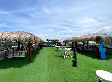 gabon/ivindo-basin/restaurant/rooftop-lbv