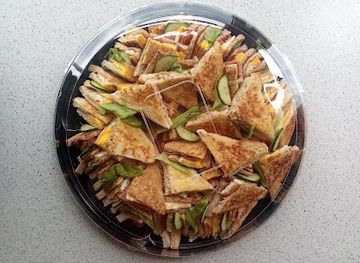 lesotho/maseru/restaurant/captain-doregos-maseru-cathedral