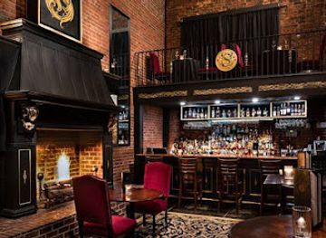 tennessee/nashville/downtown-nashville/restaurant/the-standard