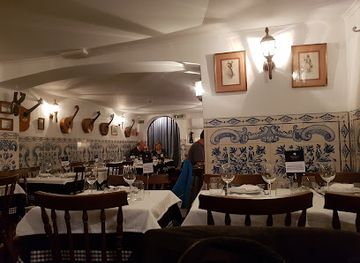 portugal/lisbon/alfama/restaurant/parreirinha-de-alfama