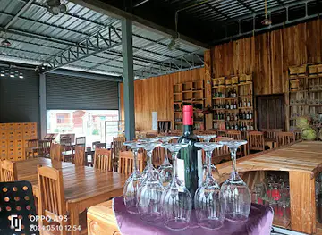 Aroma Food Bakery Xiengkhouang Laos
