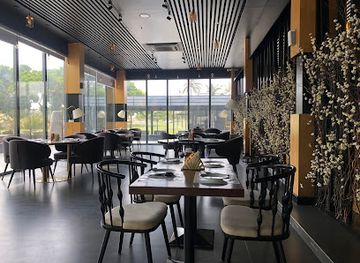 oman/dhofar-region/restaurant/l-avenue-park