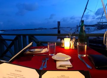 british-virgin-islands/road-town/restaurant/red-rock