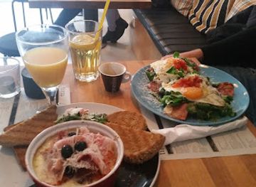 hungary/szekesfehervar/restaurant/tinta-bistro