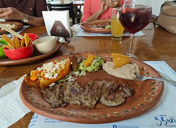 mexico/queretaro/restaurant/el-fogon-del-camarada