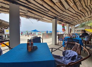 tanzania/zanzibar-city/nungwi/restaurant/baraka-beach-restaurant