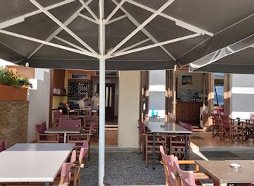 greece/kalamata/restaurant/sto-kyma