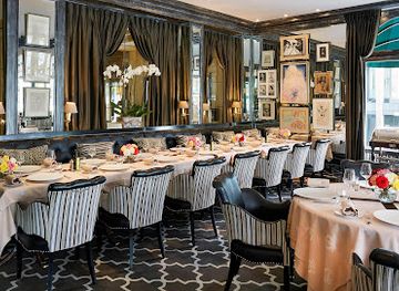 switzerland/geneva/restaurant/windows