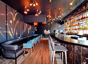 canada/toronto/restaurant/alo