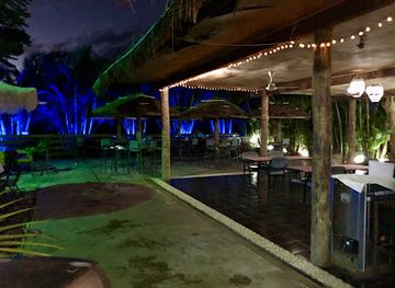 fiji/denarau-island/restaurant/legends-sports-bar-and-restaurant