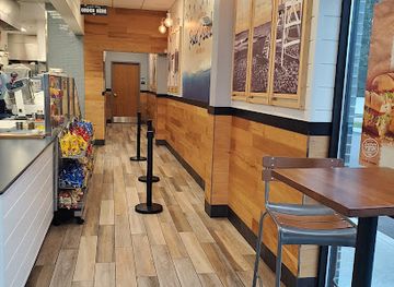 maine/saco/restaurant/jersey-mike-s-subs