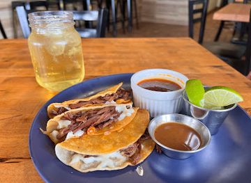 arizona/san-francisco-peaks/restaurant/madrez-cafe