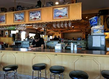 minnesota/central-lakes-region/restaurant/lake-front-bar-grill