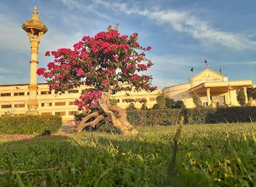cambodia/oddar-meanchey/restaurant/royal-hill-restaurant