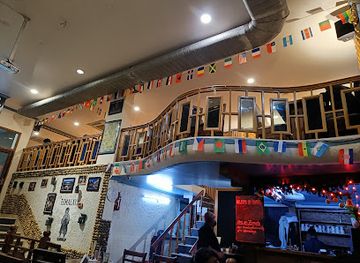 india/himalayas/restaurant/the-himalayan-rooftop-by-namlang