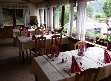 slovenia/maribor-pohorje/restaurant/gostilna-postela-bojan-lobnik-s-p