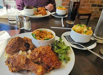 iowa/des-moines/downtown-des-moines/restaurant/bubba