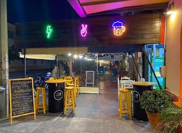 uruguay/piriapolis/restaurant/pitu-burgers-piriapolis